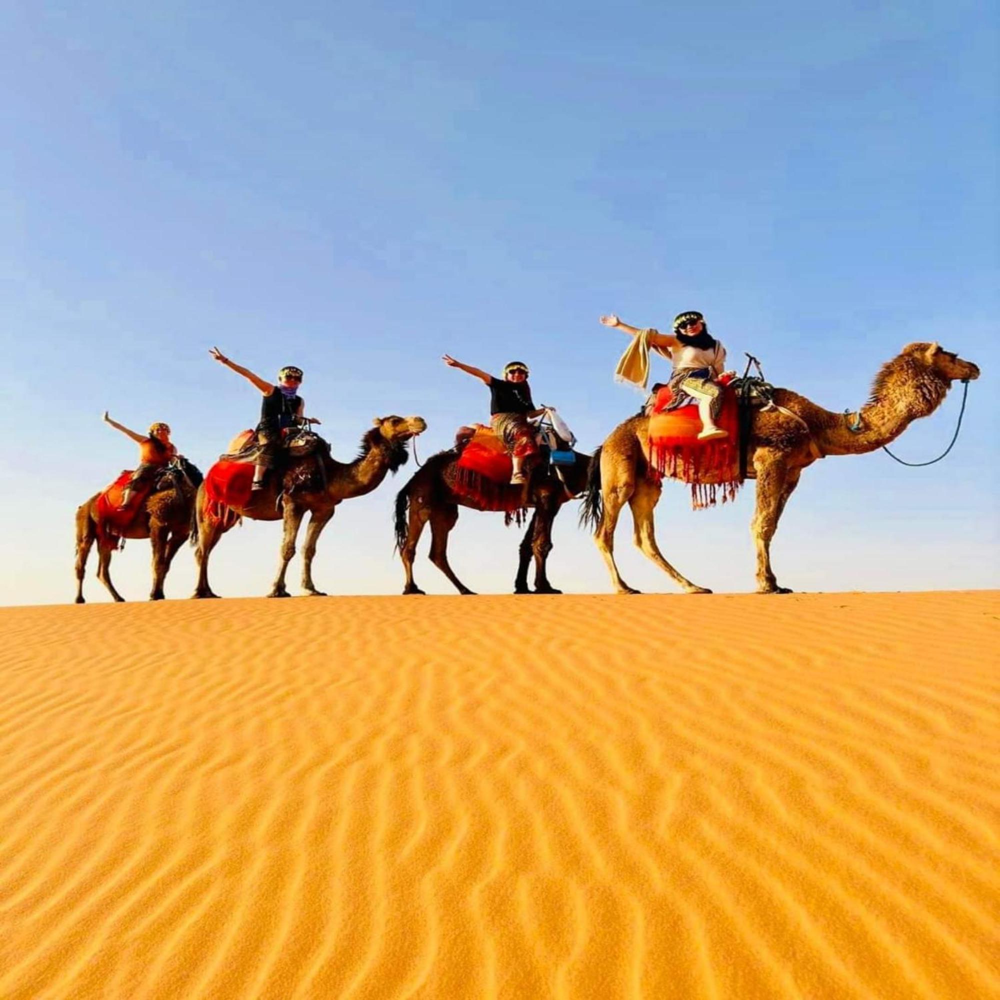 Desert Paradise Luxury Camp Merzouga Eksteriør billede
